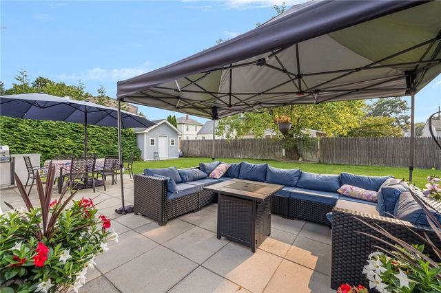 121 Spofford Avenue, Warwick, RI 02888