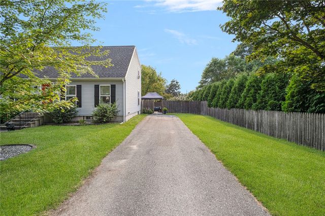 121 Spofford Avenue, Warwick, RI 02888
