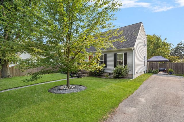121 Spofford Avenue, Warwick, RI 02888