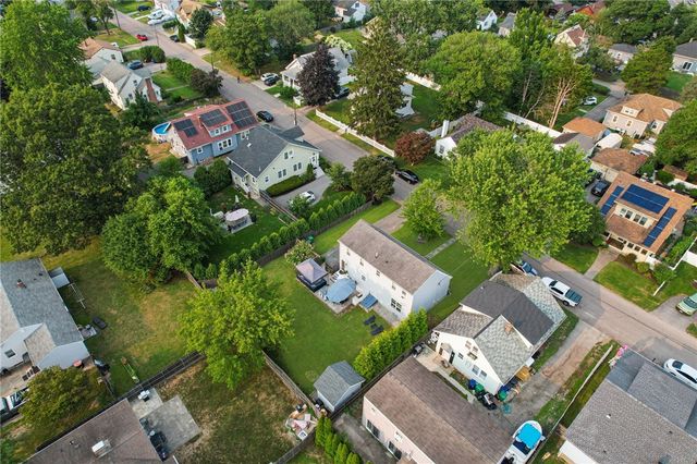 121 Spofford Avenue, Warwick, RI 02888