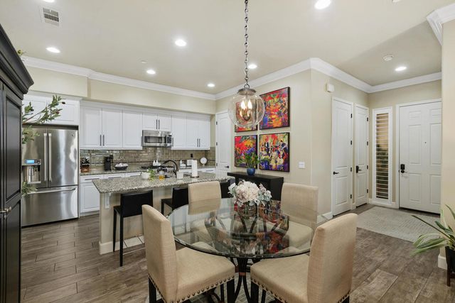 2102 Via Calderia 2102, Palm Desert, CA 92260