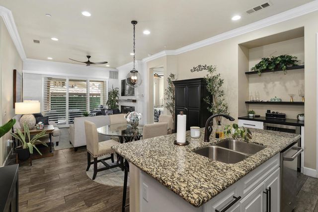 2102 Via Calderia 2102, Palm Desert, CA 92260