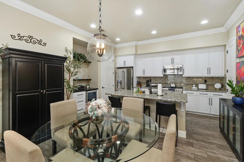 2102 Via Calderia 2102, Palm Desert, CA 92260