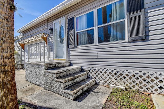 505 RIVERVIEW LANE, Tarpon Springs, FL 34689