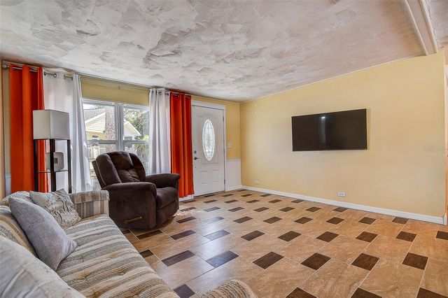 505 RIVERVIEW LANE, Tarpon Springs, FL 34689