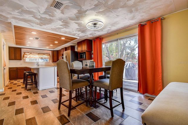 505 RIVERVIEW LANE, Tarpon Springs, FL 34689