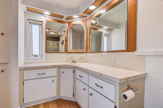 505 RIVERVIEW LANE, Tarpon Springs, FL 34689