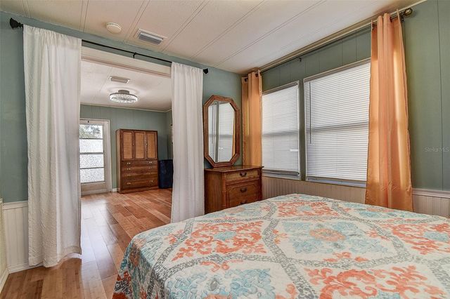 505 RIVERVIEW LANE, Tarpon Springs, FL 34689