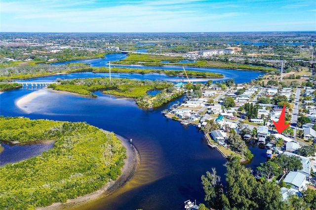 505 RIVERVIEW LANE, Tarpon Springs, FL 34689