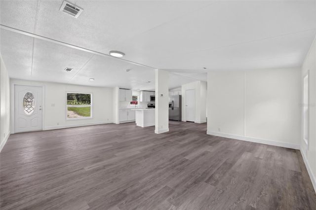225 SKYLINE DRIVE, Lady Lake, FL 32159