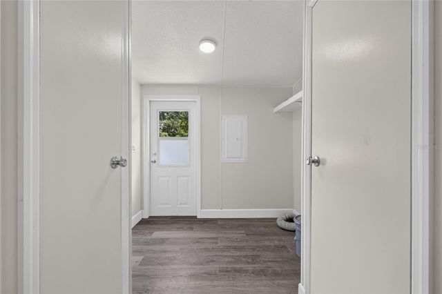 225 SKYLINE DRIVE, Lady Lake, FL 32159