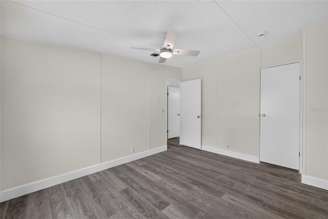 225 SKYLINE DRIVE, Lady Lake, FL 32159