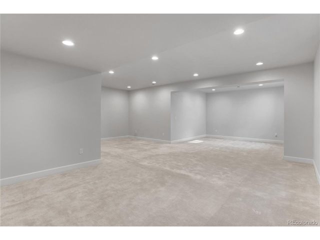 7778 S Old Hammer Way, Aurora, CO 80016