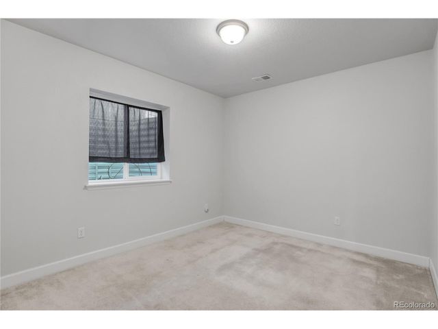 7778 S Old Hammer Way, Aurora, CO 80016