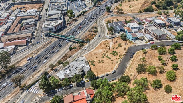 626 Lookout Drive, Los Angeles, CA 90012