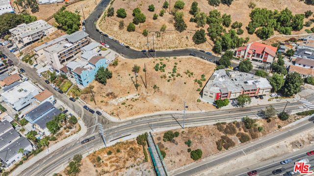 626 Lookout Drive, Los Angeles, CA 90012