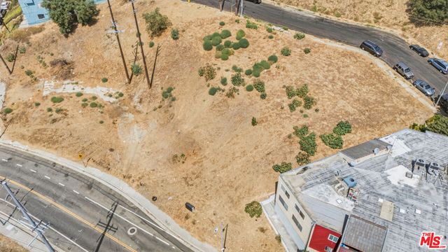 626 Lookout Drive, Los Angeles, CA 90012