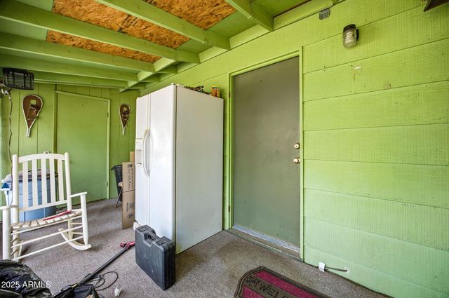 2887 CENTER Road, Overgaard, AZ 85933