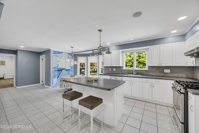 25 Surrey Lane, Ocean Twp, NJ 07712