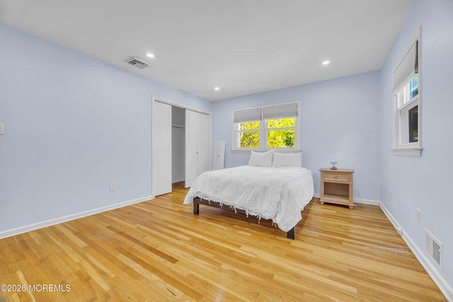 25 Surrey Lane, Ocean Twp, NJ 07712