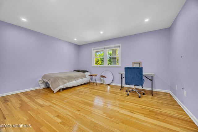 25 Surrey Lane, Ocean Twp, NJ 07712