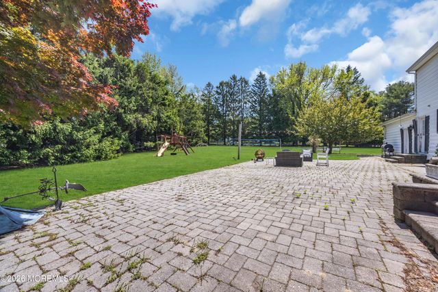 25 Surrey Lane, Ocean Twp, NJ 07712