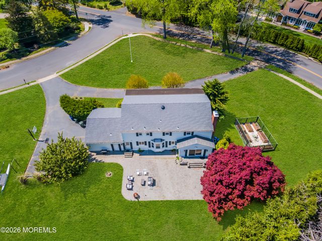25 Surrey Lane, Ocean Twp, NJ 07712