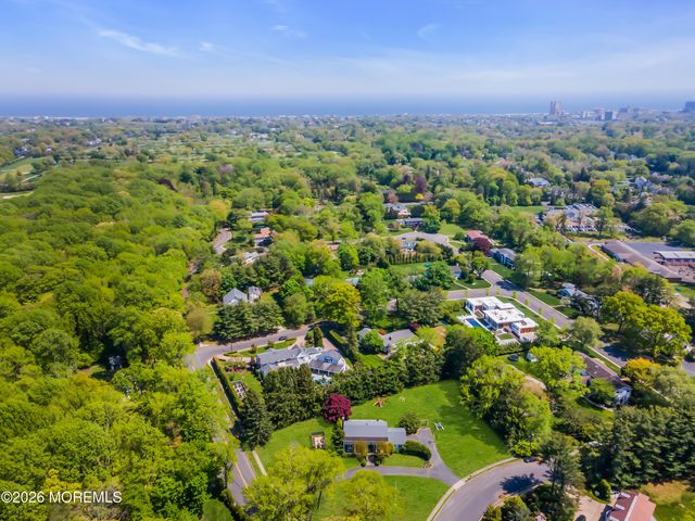 25 Surrey Lane, Ocean Twp, NJ 07712