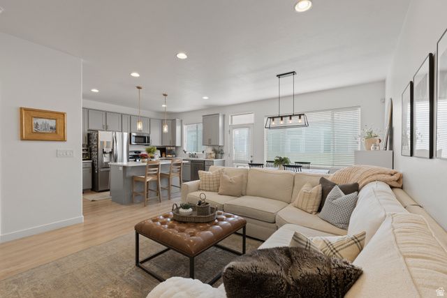 15187 S WILD HORSE WAY, Bluffdale, UT 84065