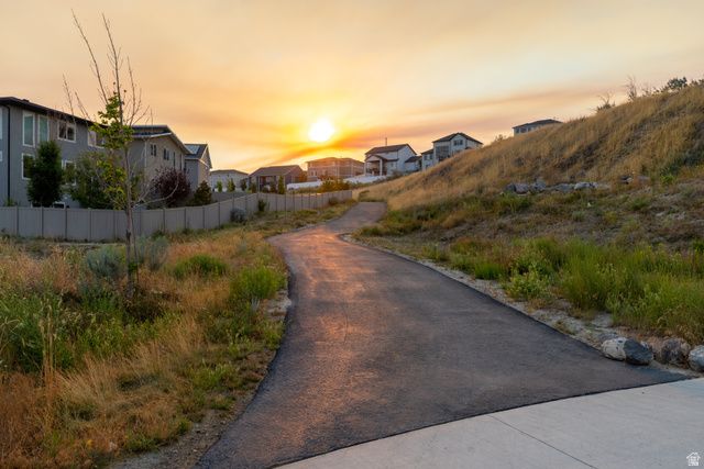 15187 S WILD HORSE WAY, Bluffdale, UT 84065
