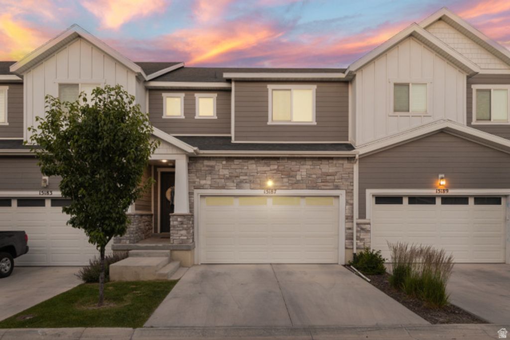 15187 S WILD HORSE WAY, Bluffdale, UT 84065