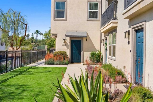 2328 Stardust, Escondido, CA 92025