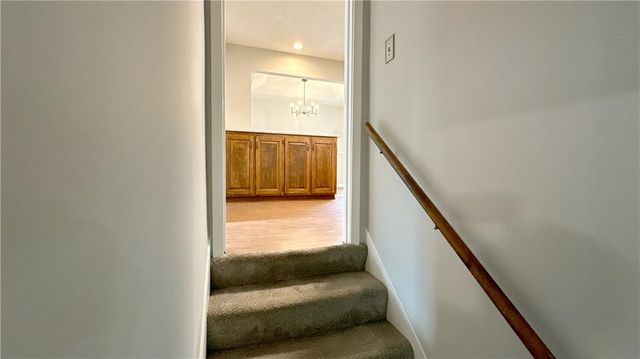1208 SE 4th Terrace, Lee's Summit, MO 64063