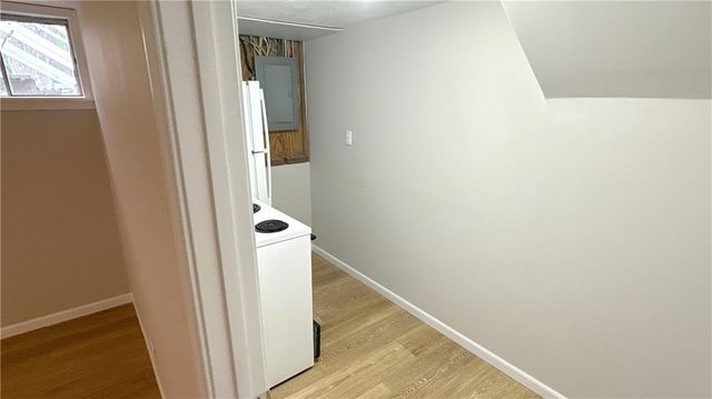 1208 SE 4th Terrace, Lee's Summit, MO 64063