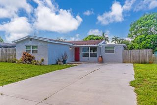 6660 Custer, Hollywood, FL 33024