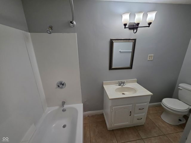10359 Chris Drive, Indianapolis, IN 46229