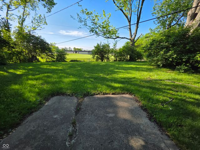 10359 Chris Drive, Indianapolis, IN 46229