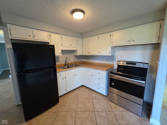 10359 Chris Drive, Indianapolis, IN 46229