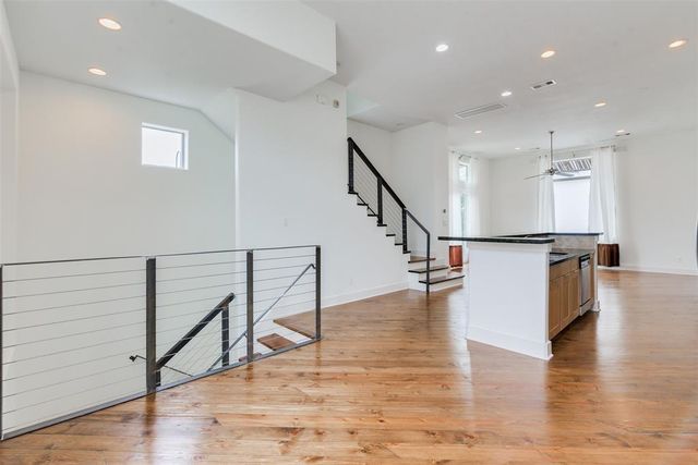 2002 Blodgett Street, Houston, TX 77004