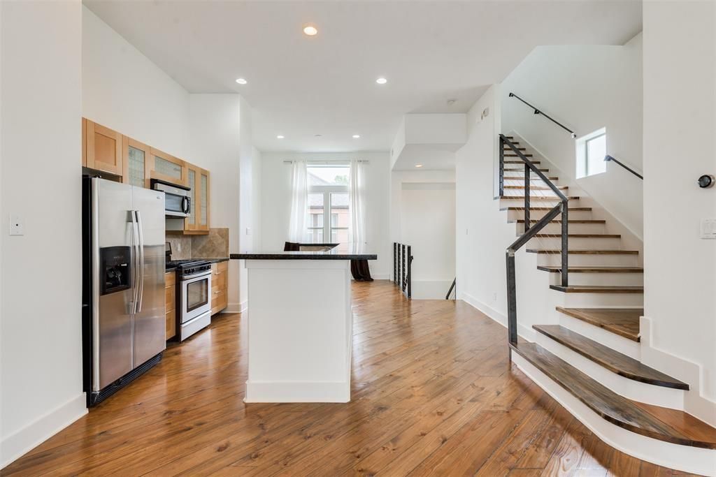 2002 Blodgett Street, Houston, TX 77004