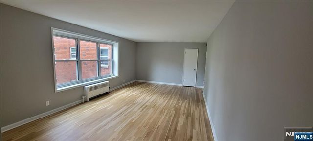 2330 Linwood Avenue 3G, Fort Lee, NJ 07024