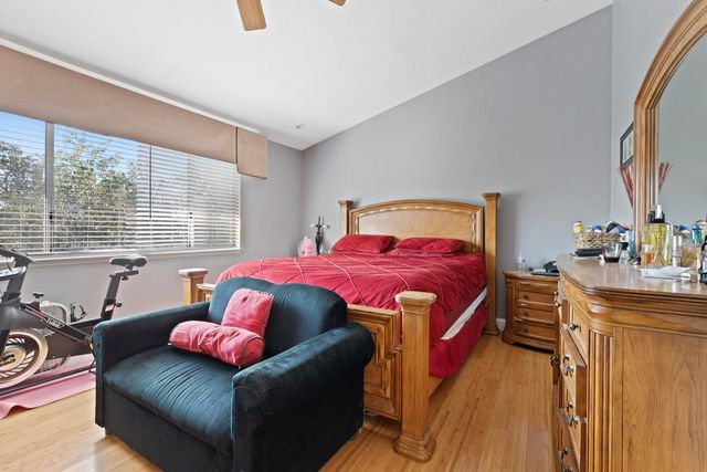 1745 Parkside Dr, Tracy, CA 95376