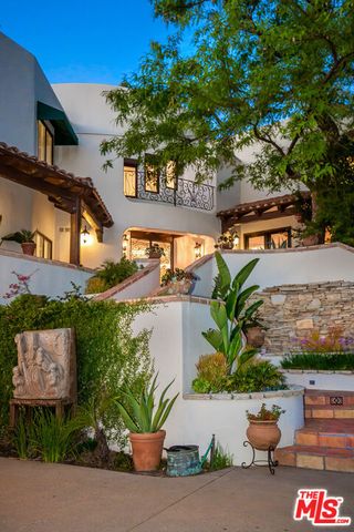 31341 Mulholland Highway, Malibu, CA 90265