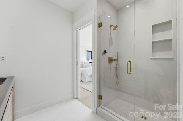 3614 Barclay Downs Drive 103, Charlotte, NC 28209