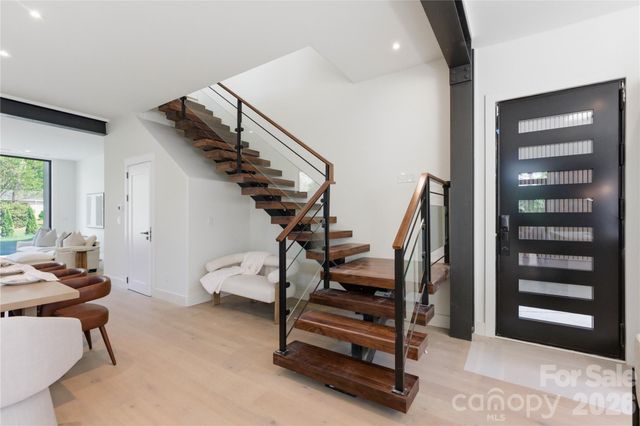 3614 Barclay Downs Drive 103, Charlotte, NC 28209