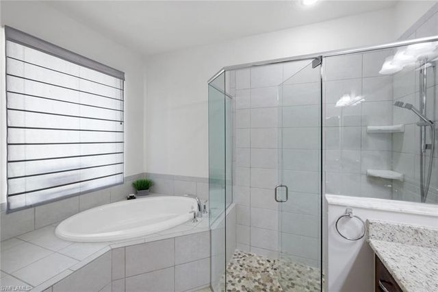 23336 Sanabria LOOP, Bonita Springs, FL 34135