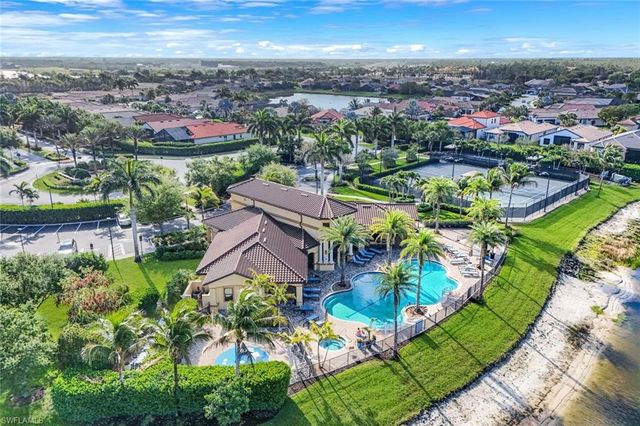 23336 Sanabria LOOP, Bonita Springs, FL 34135