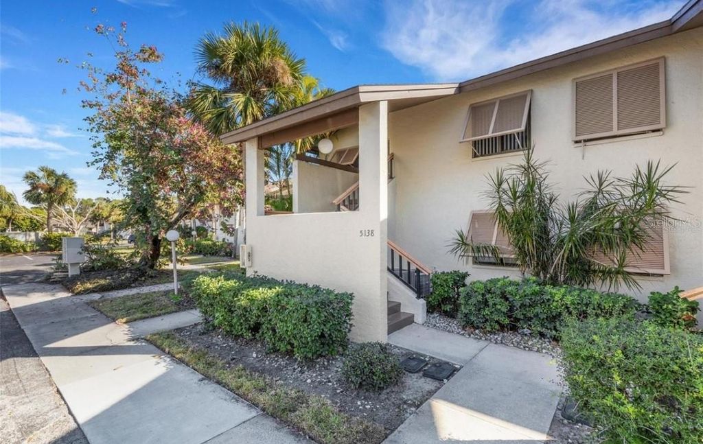 5138 WILLOW LINKS 98, Sarasota, FL 34235