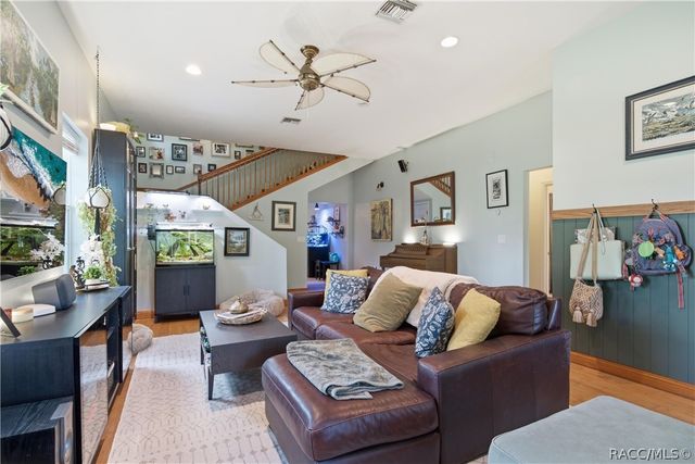 512 SE 9th Street, Ocala, FL 34471