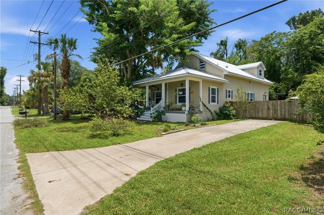 512 SE 9th Street, Ocala, FL 34471